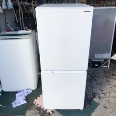 【リサイクルサービス八光】2021年製　シャープ　冷蔵庫 （15...
