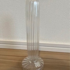 一輪挿し用の花瓶