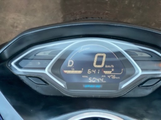 pcx125 ハイブリッド 早い者勝ち 即乗り