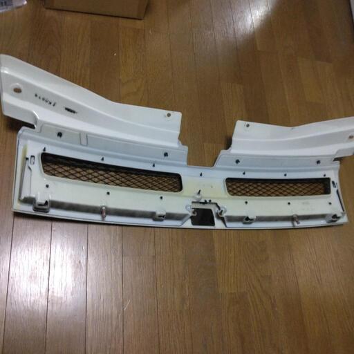 外装、車外用品 デリカD5 純正 スポーティーバイザー おまけとして純正 