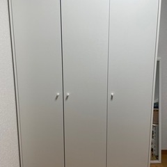 IKEA ワードローブ　KLEPPSTAD クレップスタード