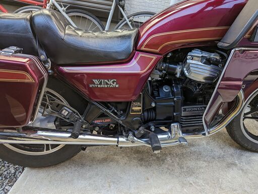 ホンダ　GL700　大型
