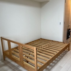 IKEAベッドフレーム，パイン無垢材 ，140x200 cm