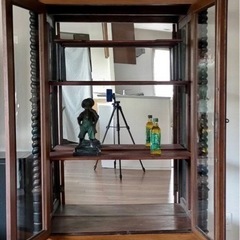 アンティーク飾り棚