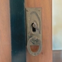 アンティーク飾り棚