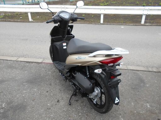 SUZUKI アドレス110　ゴールド