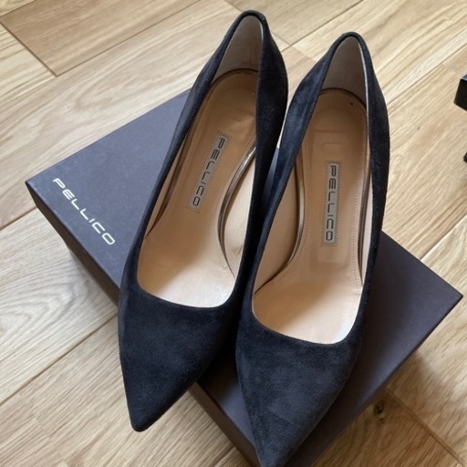 パンプス PELLICO