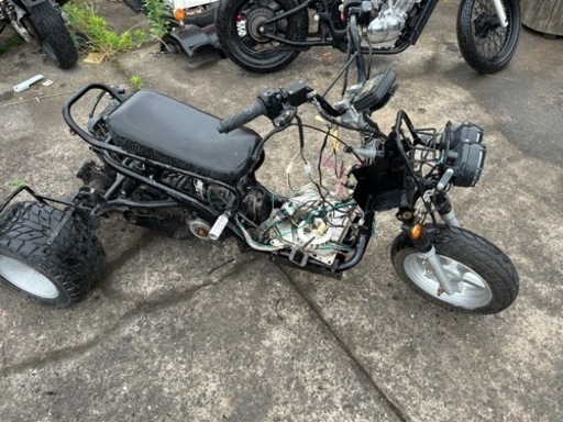 ズーマー風トライク ベース車
