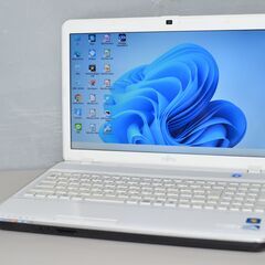 【ネット決済・配送可】中古ノートパソコン Windows11+o...