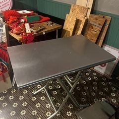 台湾製の　屋台のテーブル　