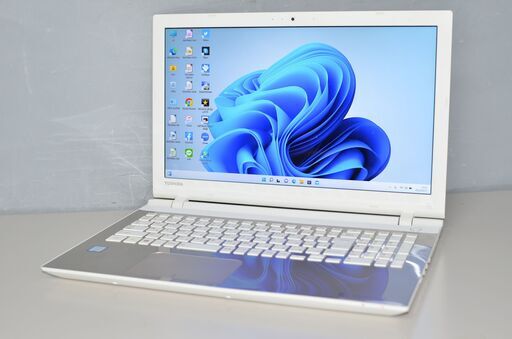 良品ノートパソコン Windows11 爆速SSD512GB 東芝 T75/UG core i7