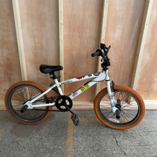 お譲り決定しました】BMX 自転車 20インチ Raychellー20 白