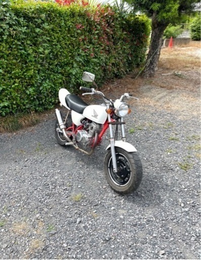 561.  動画あり　ホンダ　エイプ50 APE  原付　バイク　50cc   車体