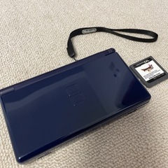 Nintendo DS lite ドラゴンクエストソフト付