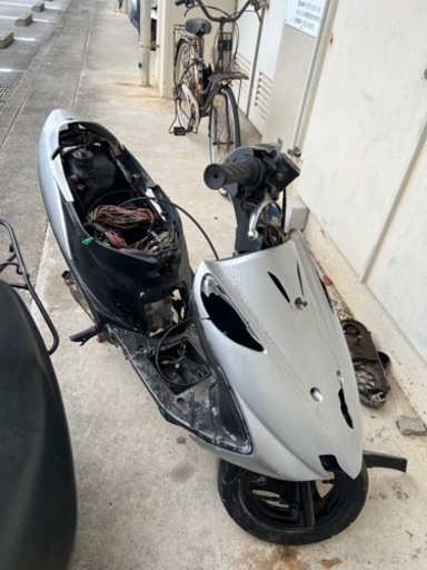 v125 部品取り