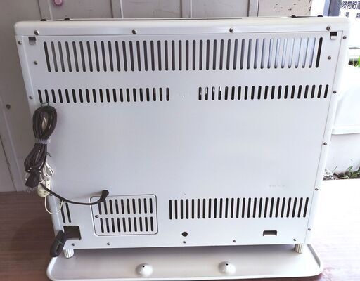 TOYOTOMI トヨトミ 煙突ストーブ HR-650E 2015年製 ポット式 最大出力  