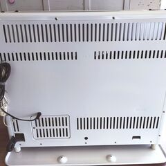 TOYOTOMI トヨトミ 煙突ストーブ HR-650E 2015年製 ポット式 最大出力6.45kW 灯油 季節暖房