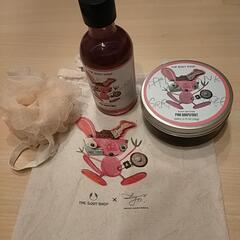 THE BODY SHOP