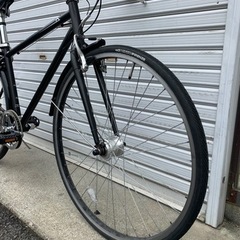 ☆前タイヤ良品後ろタイヤ新古☆ 700型　クロスバイク　防犯登録料込‼︎ 