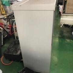 イナバ 物置き シンプリー