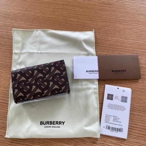 BURBERRY 三つ折り コンパクトウォレット ミニ財布 新品未使用