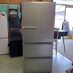 商談中】アクア AQUA ノンフロン冷凍冷蔵庫 272L 2020年製 AQR-27J