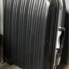 スーツケース　黒