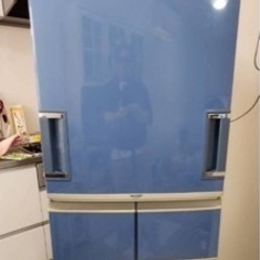 SHARP 両開き冷蔵庫４ドア 2004年製　ブルー