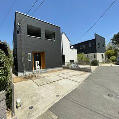 🏡築浅　おしゃれな戸建て　駐車場2台可能🏡