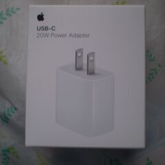 Apple  20W  USB-C  電源アダプタ　新品