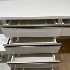 ニトリ　リガーレ　食器棚　ホワイト