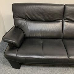 karimoku/カリモク Chitano/チターノ 本革 3人掛け ソファ レザー ブラック 黒 リビング 中古家具 店頭引取歓迎 R7176)