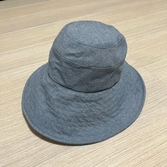 シューラルー　帽子