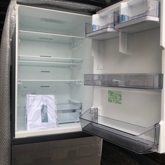 TOSHIBAノンフロン冷凍冷蔵庫2016年製
　GR-H38SXVL(ZW) 美品】TOSHIBA ノンフロン冷凍冷蔵庫 GR-V33SC 2024年製 K