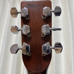 モーリス アコースティックギター W-20 です