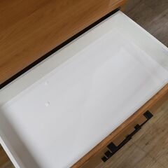 253)【美品】ニトリ キッチンボード 食器棚 KBドニントン120KBS LBR 天然木 オーク材 アンティーク調 2020年製 参考価格81,380円 NITORI