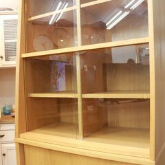 083)【廃番】unico ウニコ SIGNE シグネシリーズ カップボード 食器棚 W800 オーク材 ガラス棚 ナチュラルブラウン