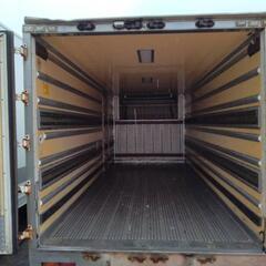 香取市】横扉付き 保冷コンテナ (No.B-66) 長さ約580cm(+70cm)