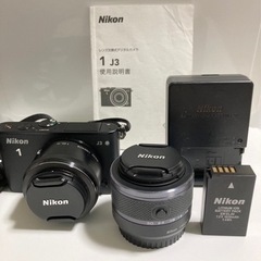 【取引済】高性能ミラーレス一眼レフ　デジカメ　Nikon 1 J...