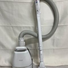 北見市発】ヒタチ HITACHI 日立 掃除機 CV-KV70H 2021年製 白 (E1704hshY)