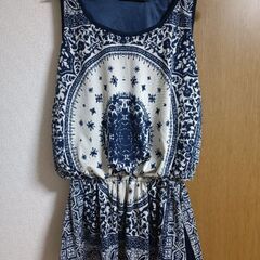 CECIL McBEE　夏用トップス