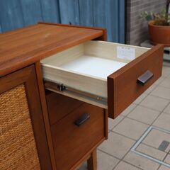 unico(ウニコ)のWICK(ウィック)シリーズのキャビネット W800です