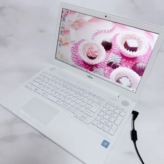 B-22 TOSHIBA【SSD搭載♡第7世代cpu】ホワイトノートPC B-22 TOSHIBA【SSD搭載♡第7世代cpu】ホワイトノートPC