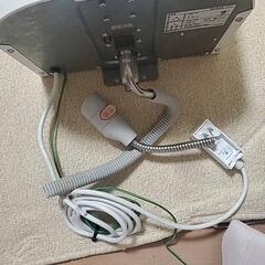 給湯器　ホース破損有り