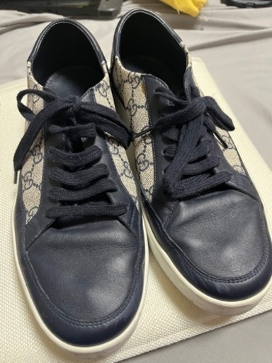 GUCCI スニーカー　型番433716 7 6