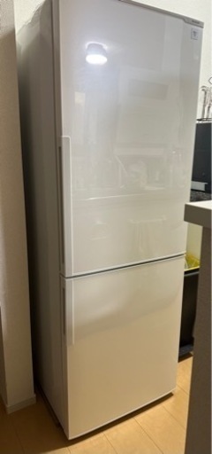 美品　SHARP冷蔵庫　2016年製　271リットル