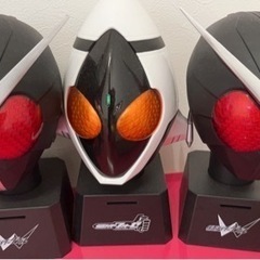 仮面ライダー　置き物　貯金箱　フィギュア