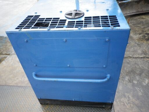 デンヨー 25PSエンジンコンプレッサー