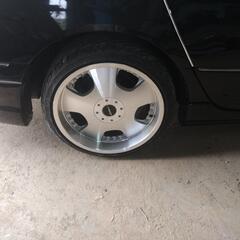 19インチホイールバリ山タイヤ付き👍️値下げしました🙇‍♂️再出品🙇‍♂️