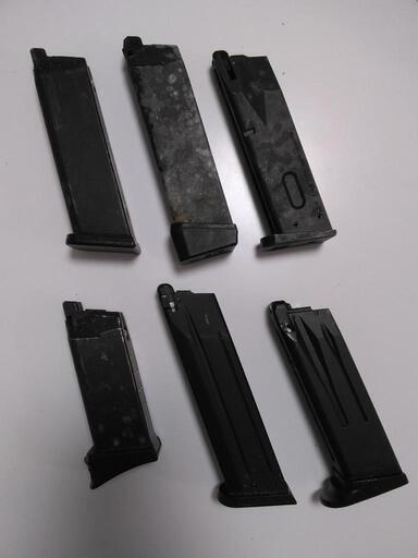 ガスガン6個 マガジン6個 セット(ジャンク品)